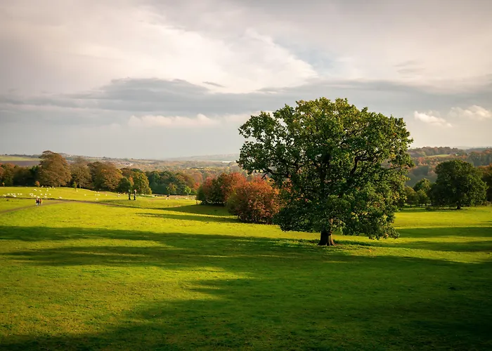 Holiday Inn Express Leeds-East By Ihg