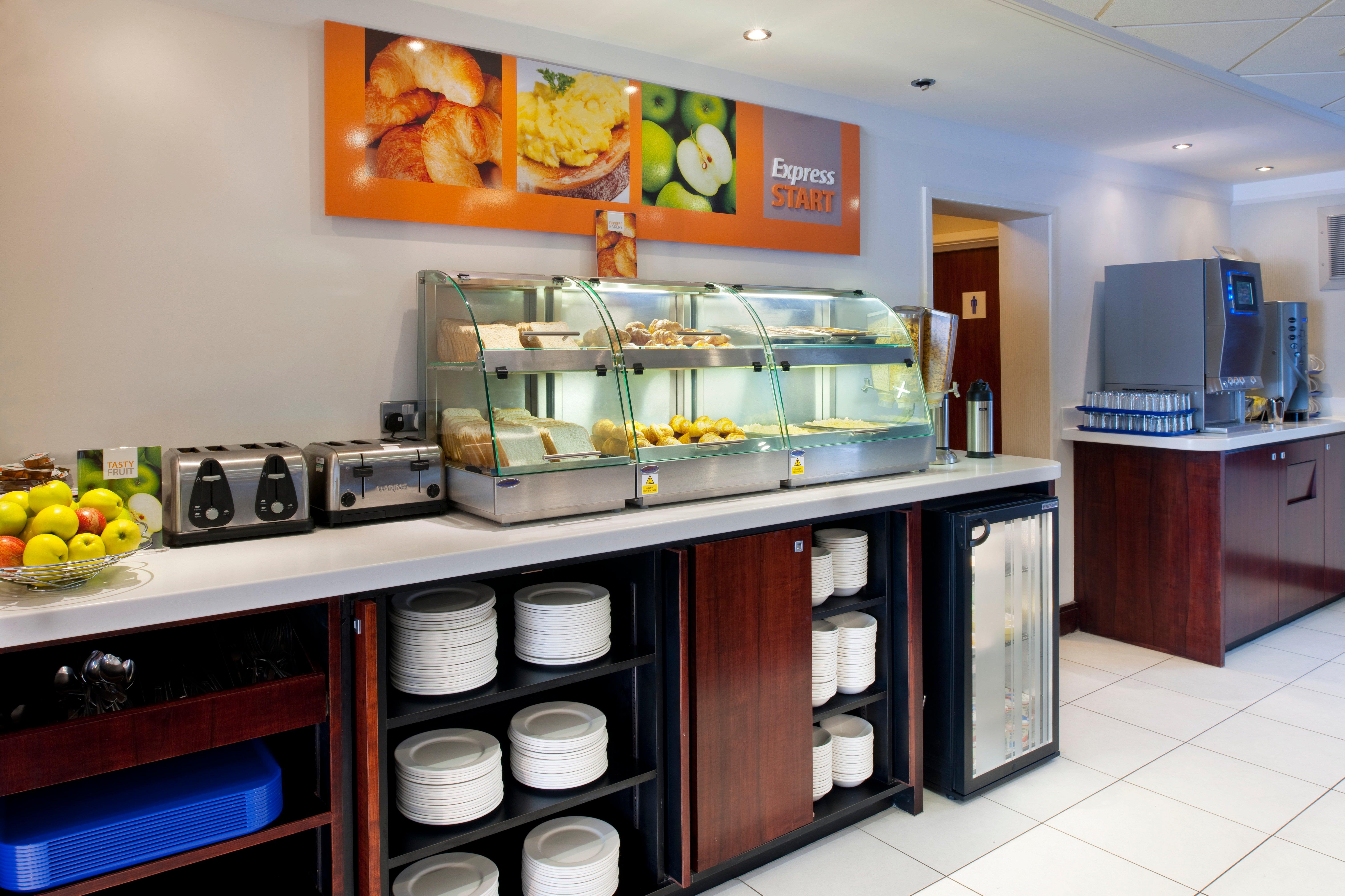 Express Leeds-east By Ihg 3* Leeds (West Yorkshire)